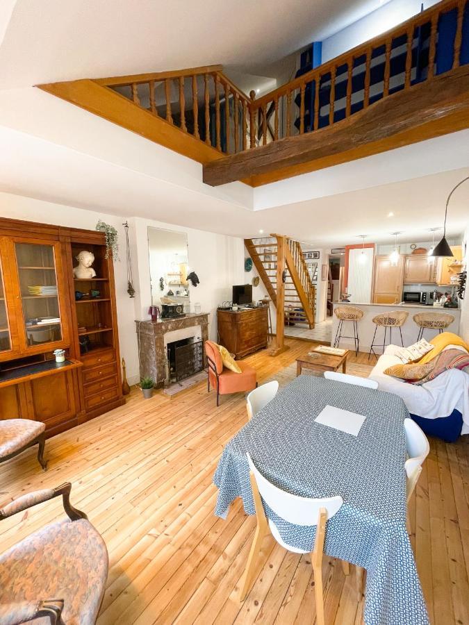 Le Pommeraye : Duplex Hyper Centre ナント エクステリア 写真