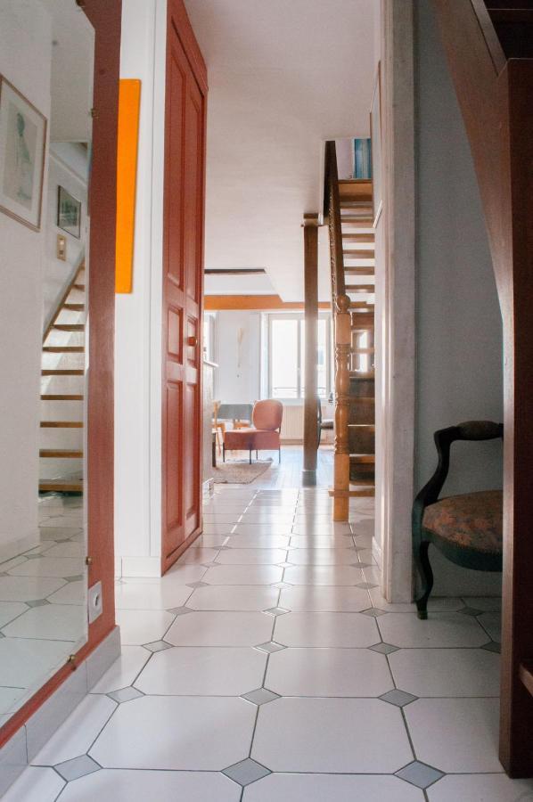 Le Pommeraye : Duplex Hyper Centre ナント エクステリア 写真